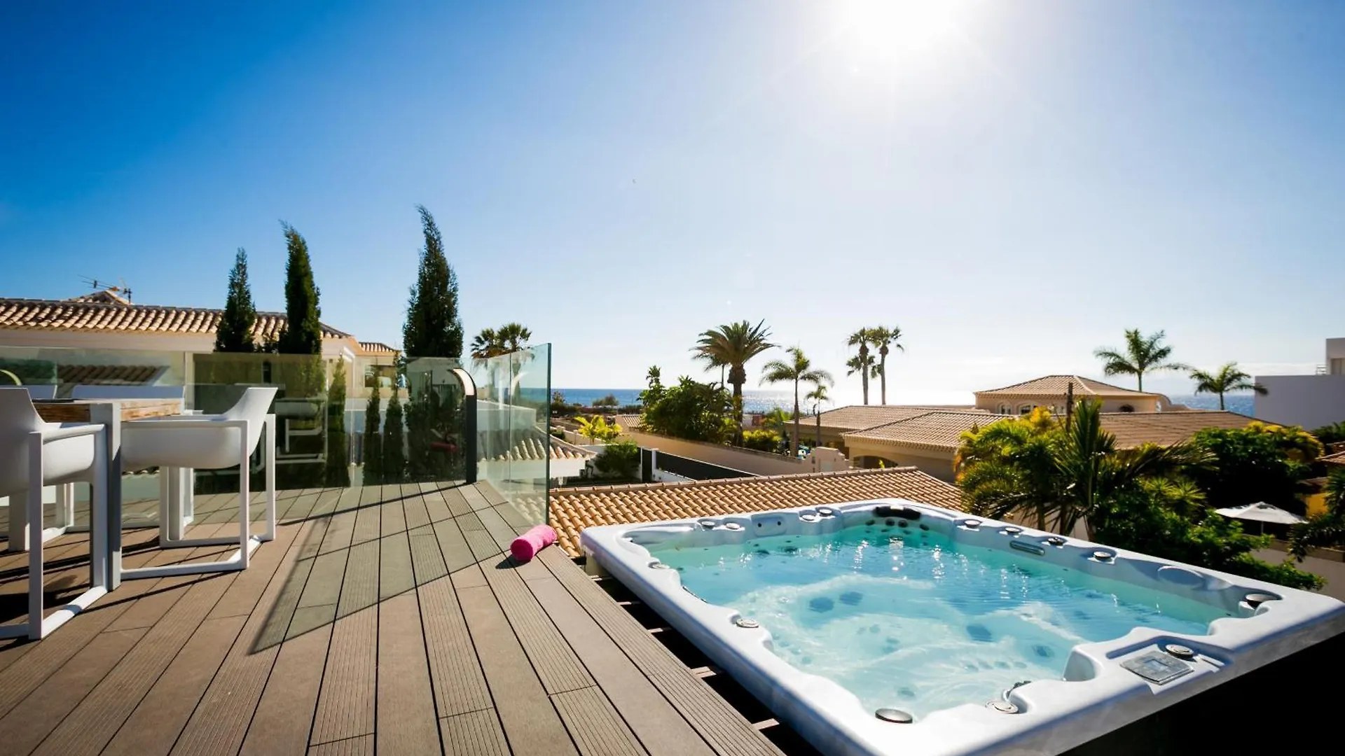 Palmbeach Villa-Luxury